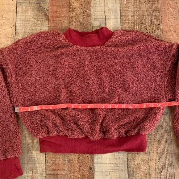 Fabletics womens size small red soft teddy bear pullover sweatshirt - Picture 2 of 8